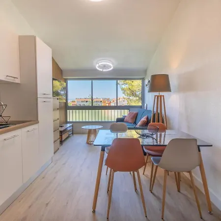 아파트 Riella, Studio, Climatisation, Parking
